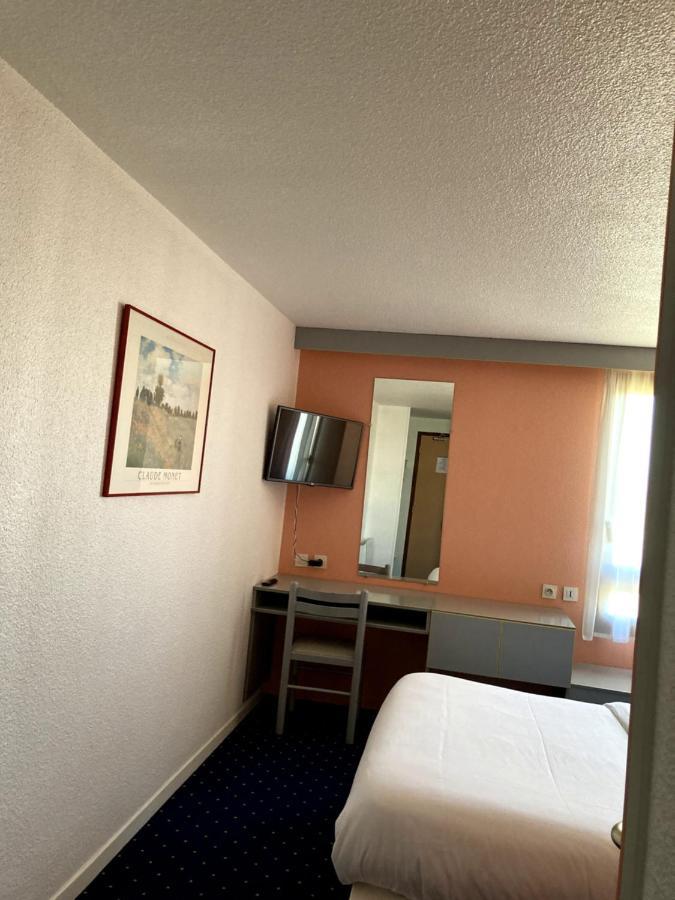 Brit Hotel Essentiel Moulins Avermes Exterior foto